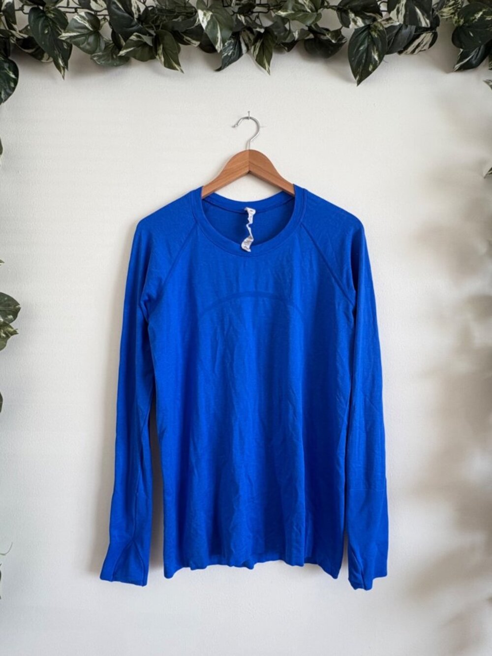 Lululemon Athletic Swiftly Tech Long Sleeve 2.0 Symphony Blue Women’s Sz 12